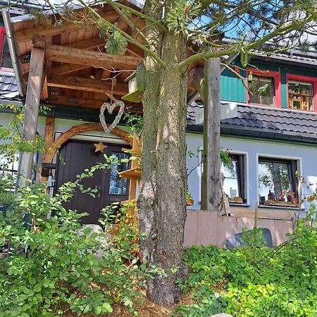 Aronia Garten Apartment