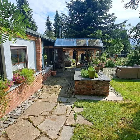 Apartment Aronia Garten *